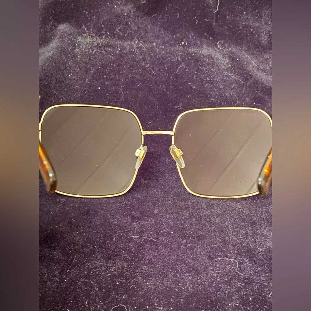 Burberry Sunglasses Women's Jude BE3119 Light Gold/Grey Gradient 58-17mm READ - Picture 13 of 15